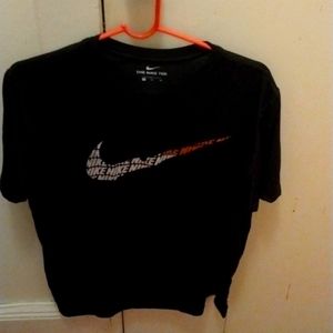 Nike t shirt